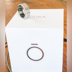 OURA Gen 2 Size 6 Silver